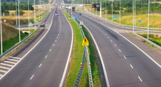 Construction of Kurunegala–Dambulla Highway in Nov